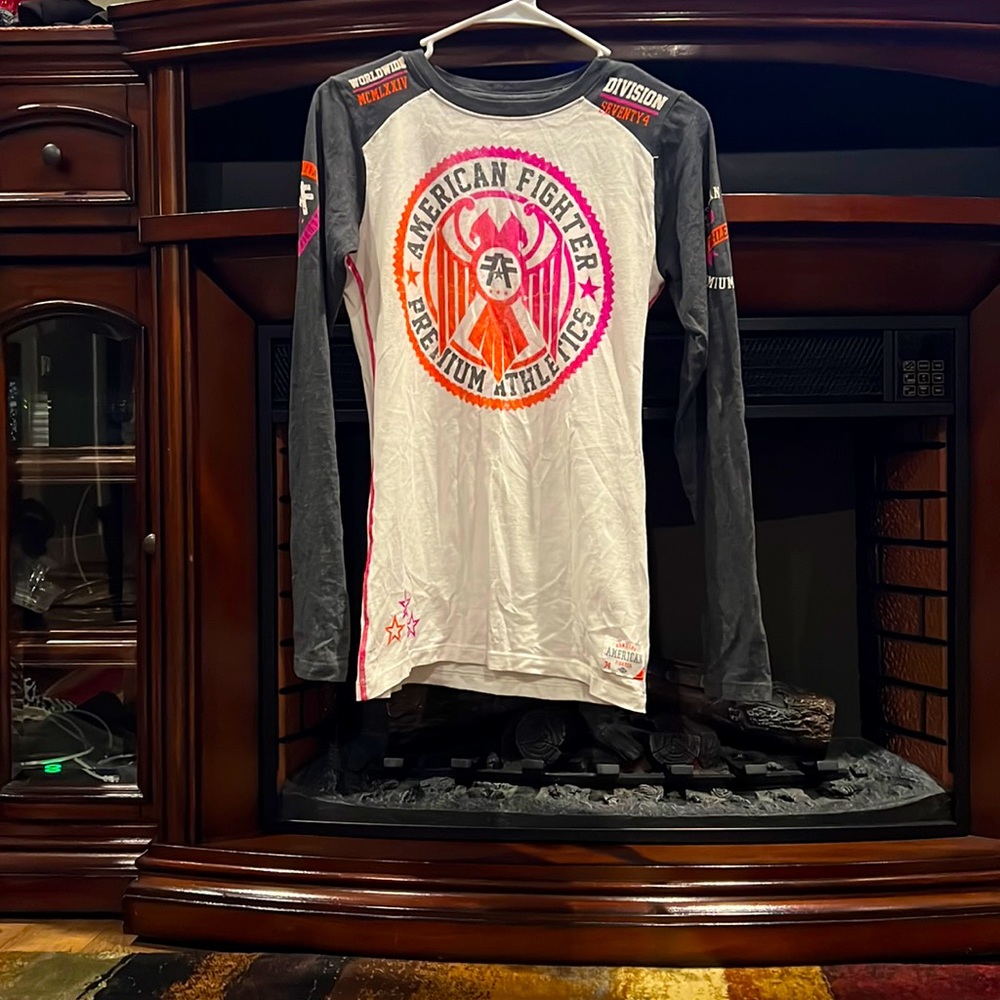 Small long sleeve American Fighter top